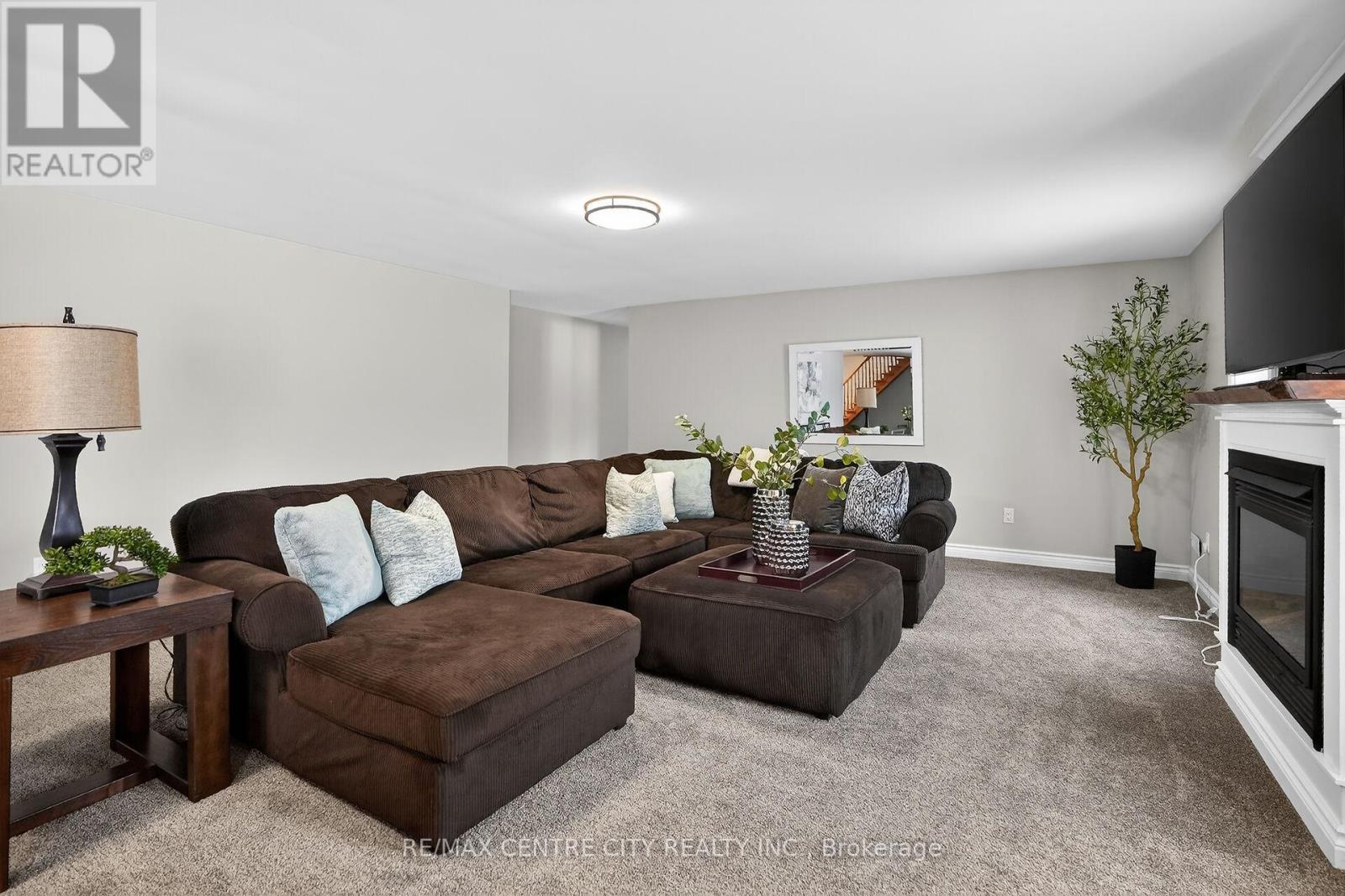 92 MILL STREET - 29