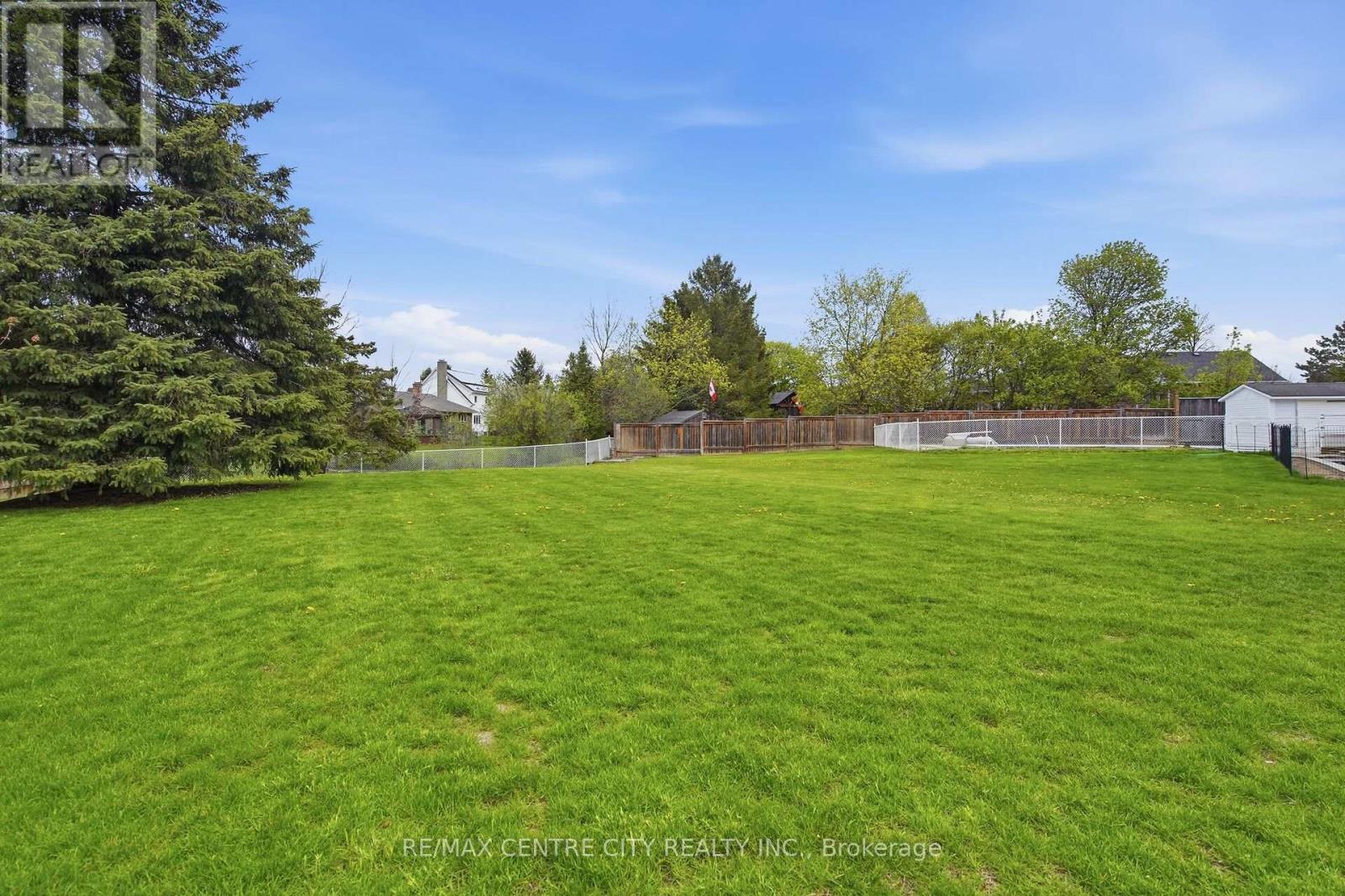 92 MILL STREET - 39