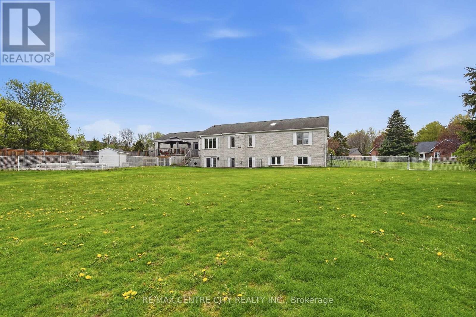 92 MILL STREET - 44