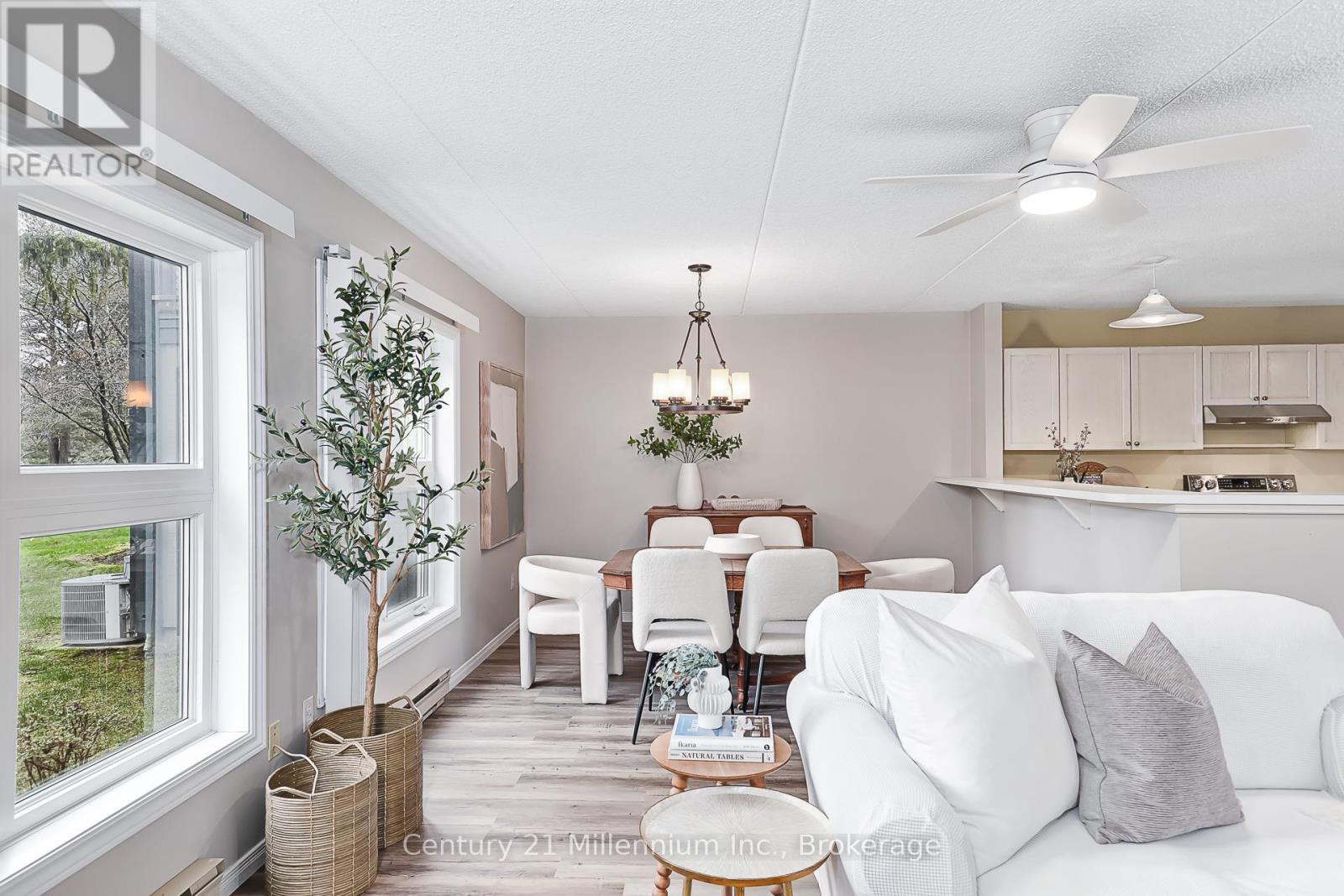 409 MARINERS WAY - 13