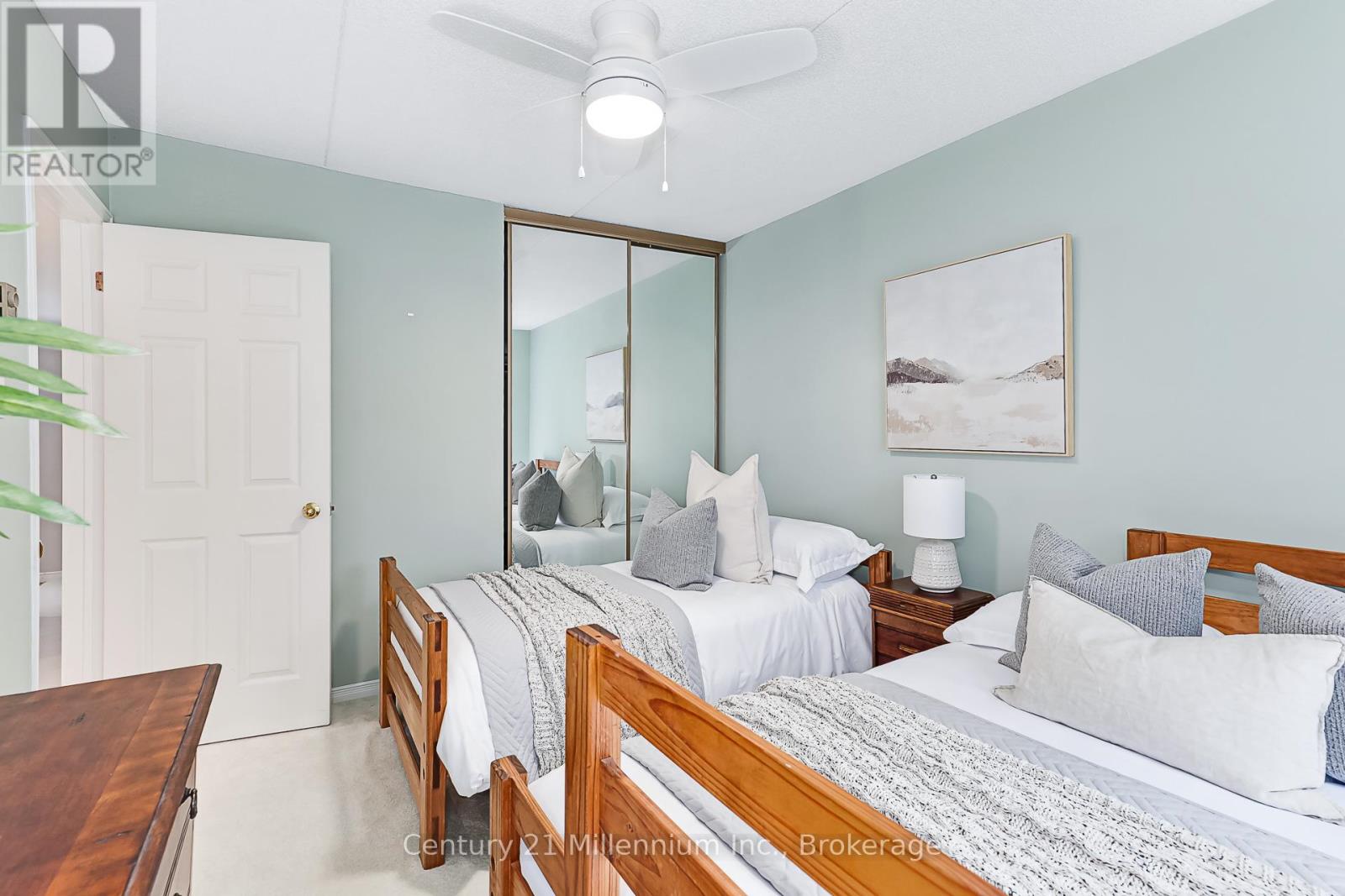 409 MARINERS WAY - 18