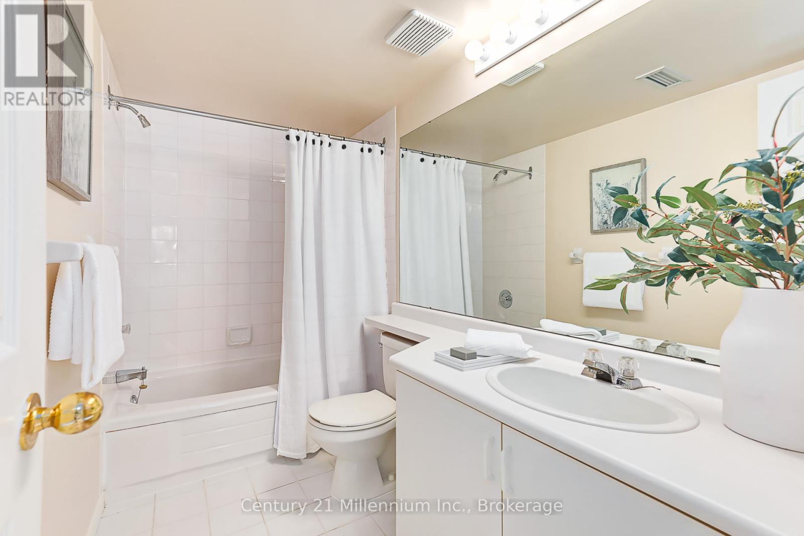 409 MARINERS WAY - 23