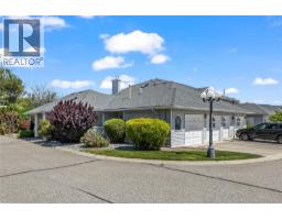 15 3370 Casorso Road, Kelowna