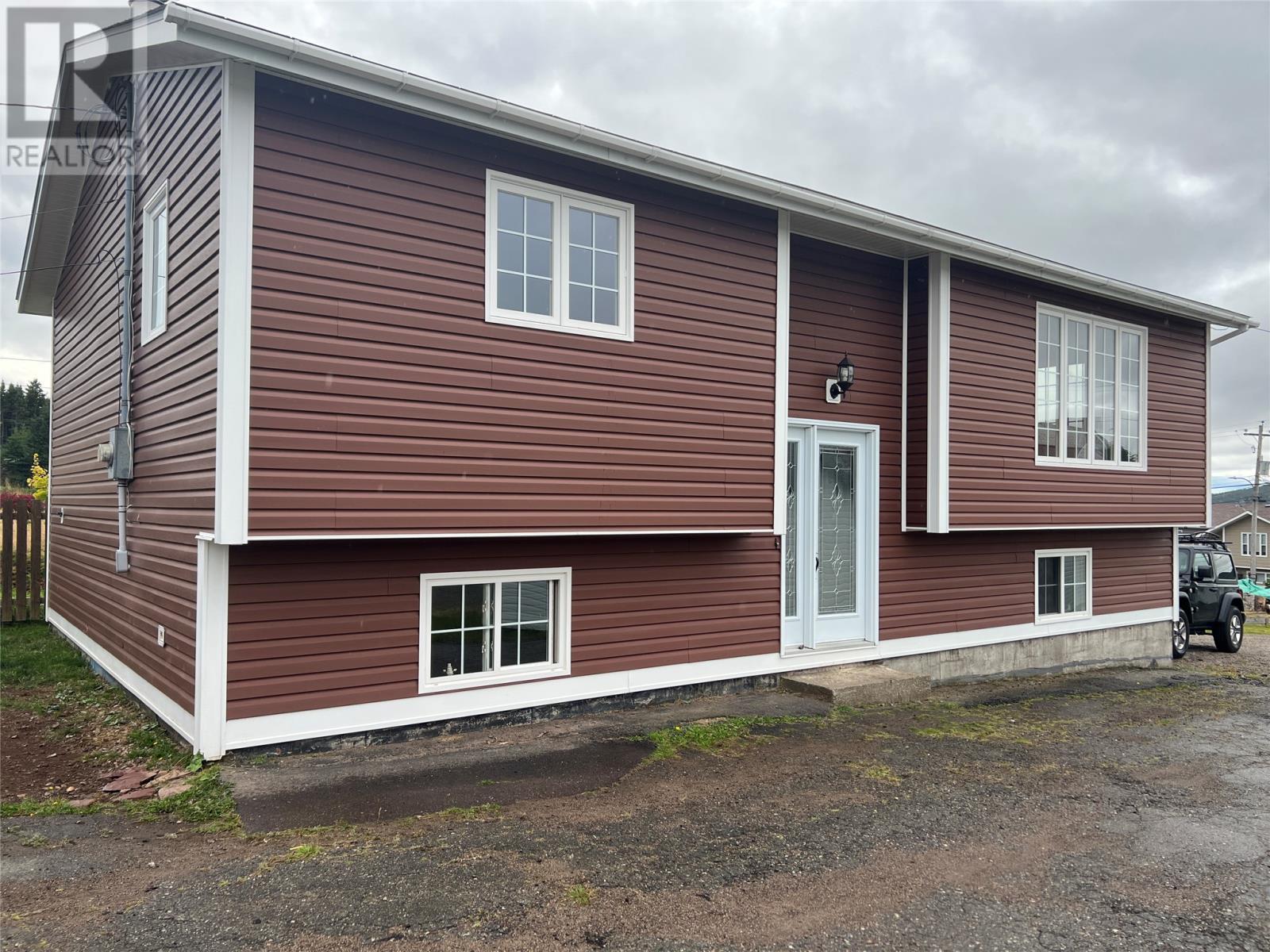 41 Main Street - 26