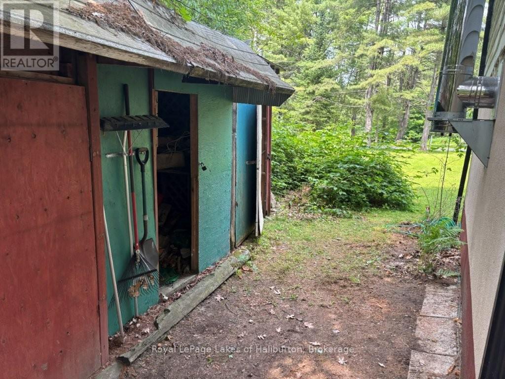 1019 LOYALIST DRIVE - 19