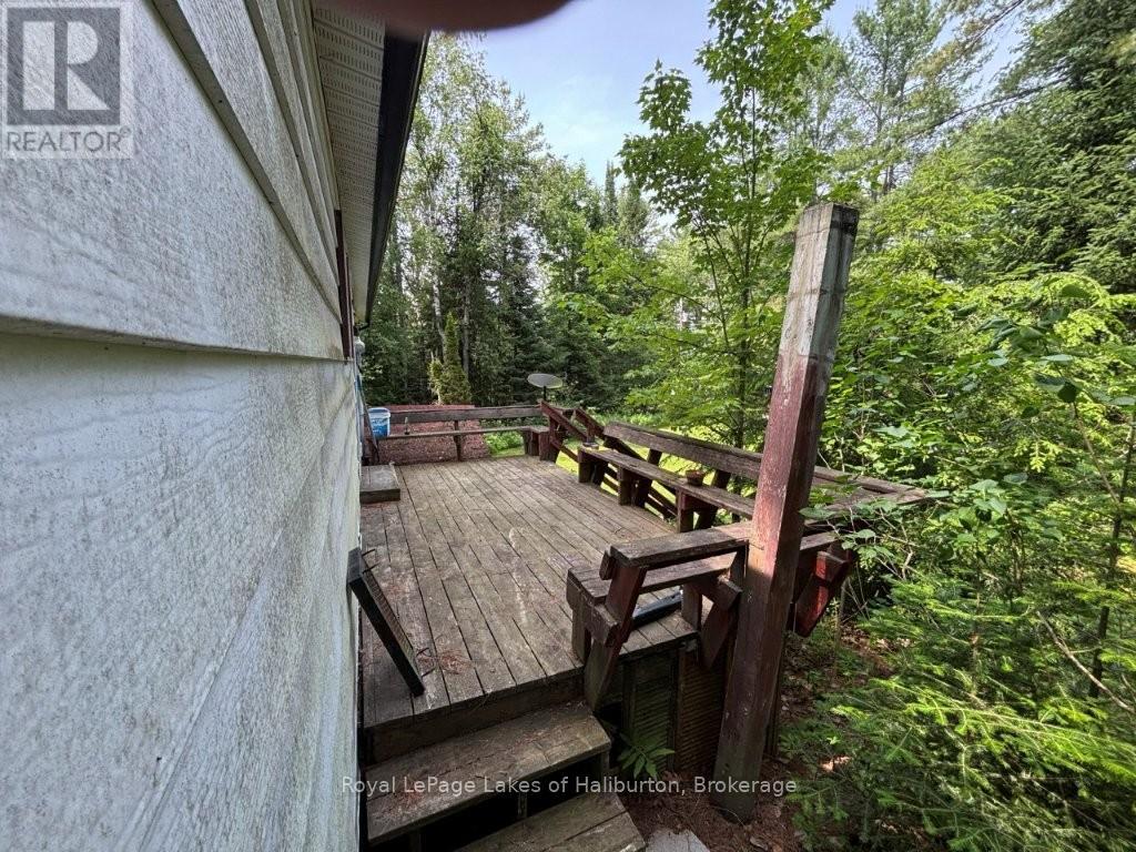 1019 LOYALIST DRIVE - 23
