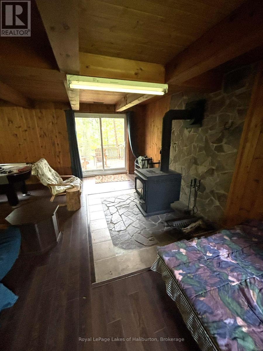 1019 LOYALIST DRIVE - 34