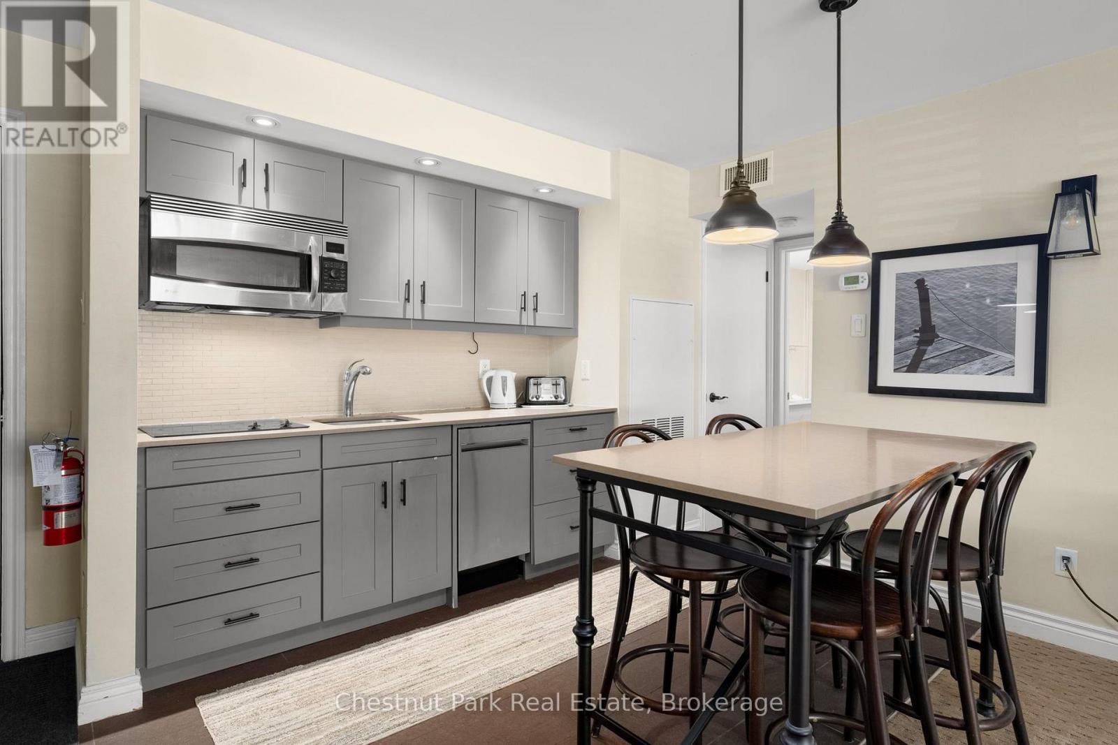 #52-101 1235 DEERHURST SUMMIT DRIVE - 19