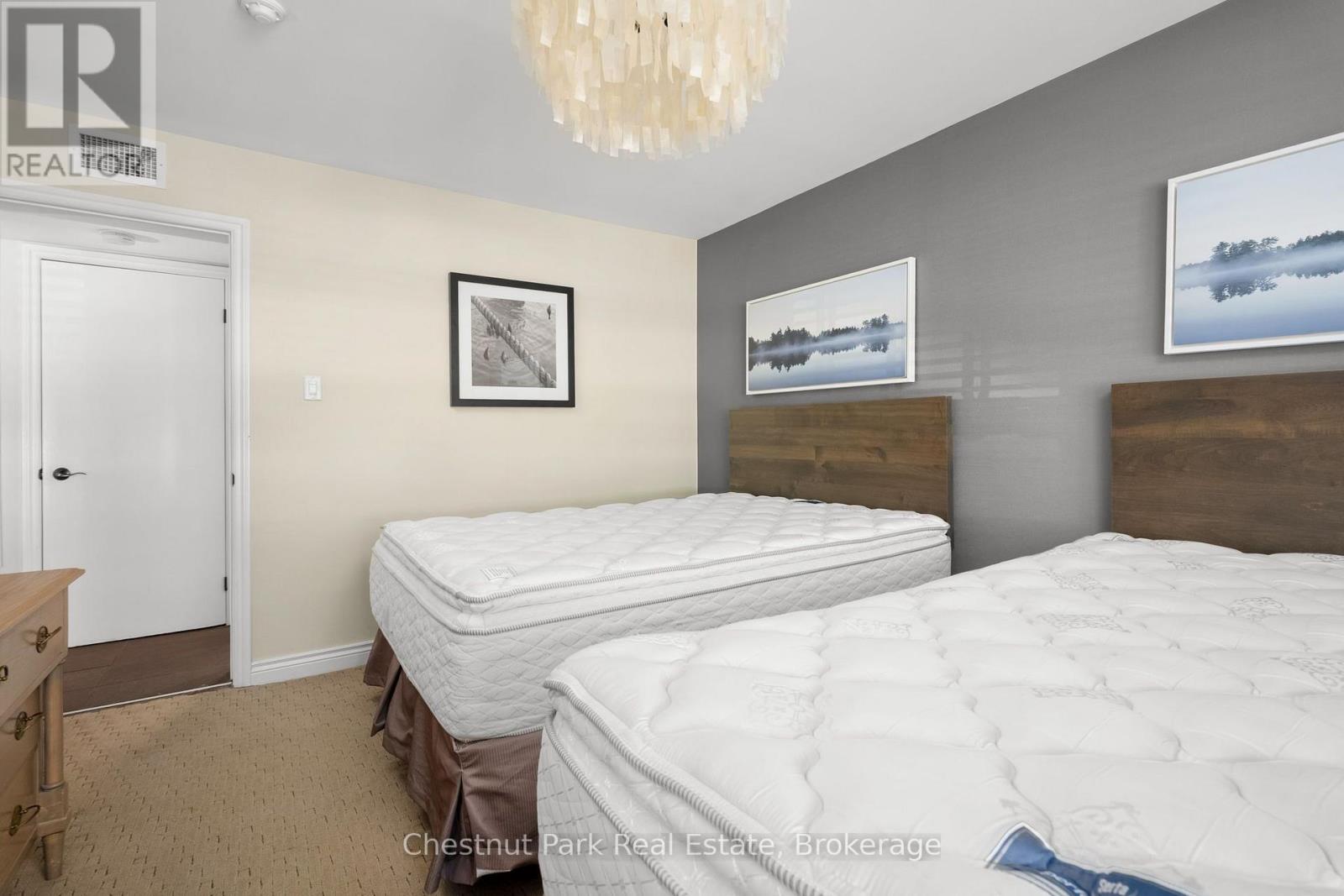 #52-101 1235 DEERHURST SUMMIT DRIVE - 23