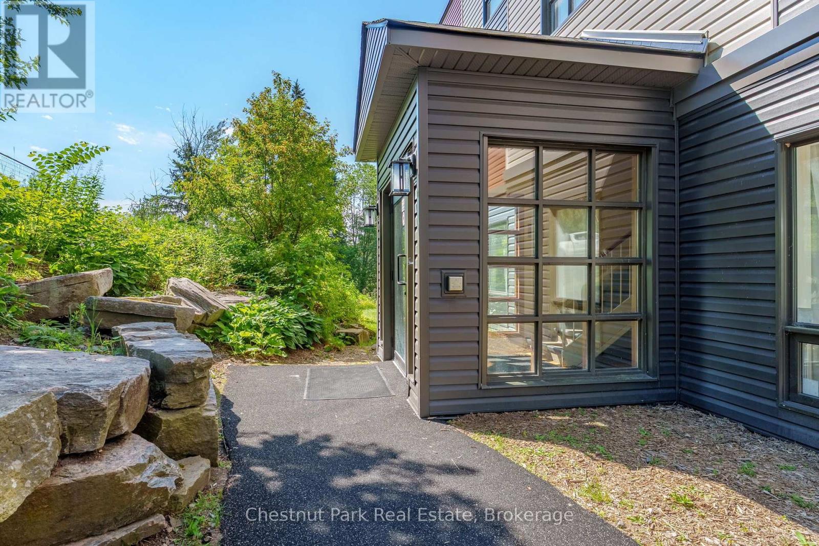 #52-101 1235 DEERHURST SUMMIT DRIVE - 4