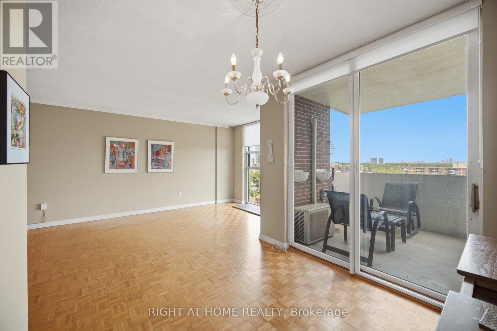 #1104 40 HOMEWOOD AVENUE - 14