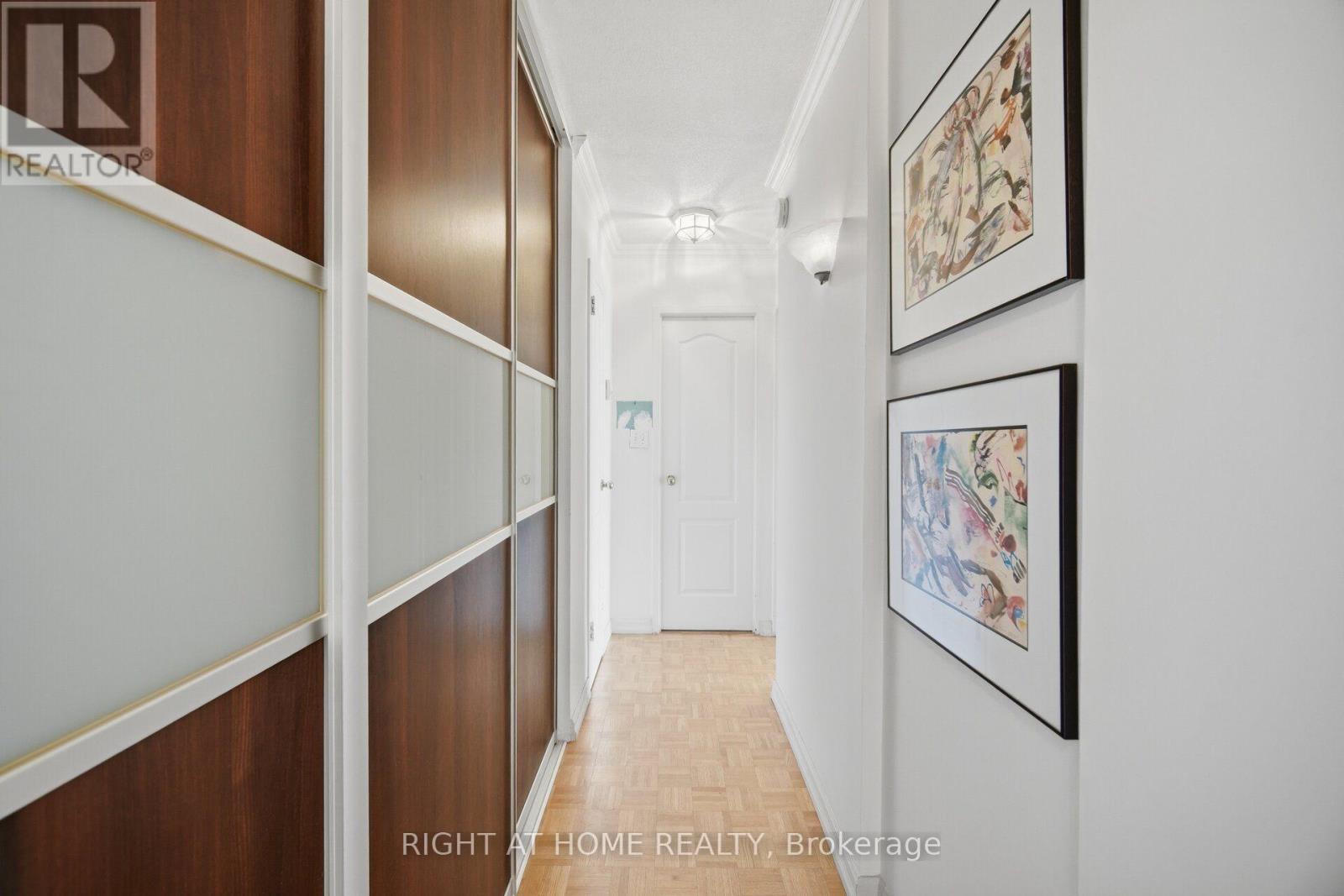 #1104 40 HOMEWOOD AVENUE - 24