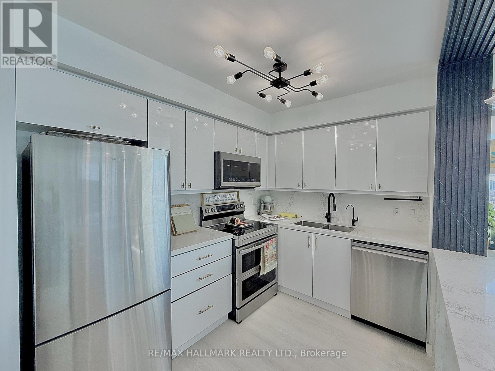 #1904 5740 YONGE STREET - 13