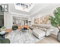 204 Forest Hill Road, Toronto, ON M5P2N4 Photo 18