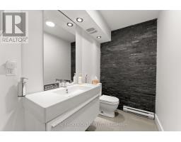 501 - 21 Camden Street, Toronto, ON M5V1V2 Photo 12