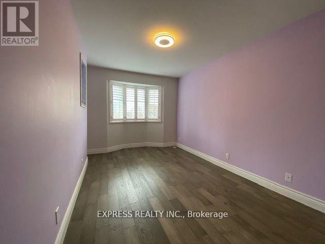 #1639 28 SOMMERSET WAY - Image 15