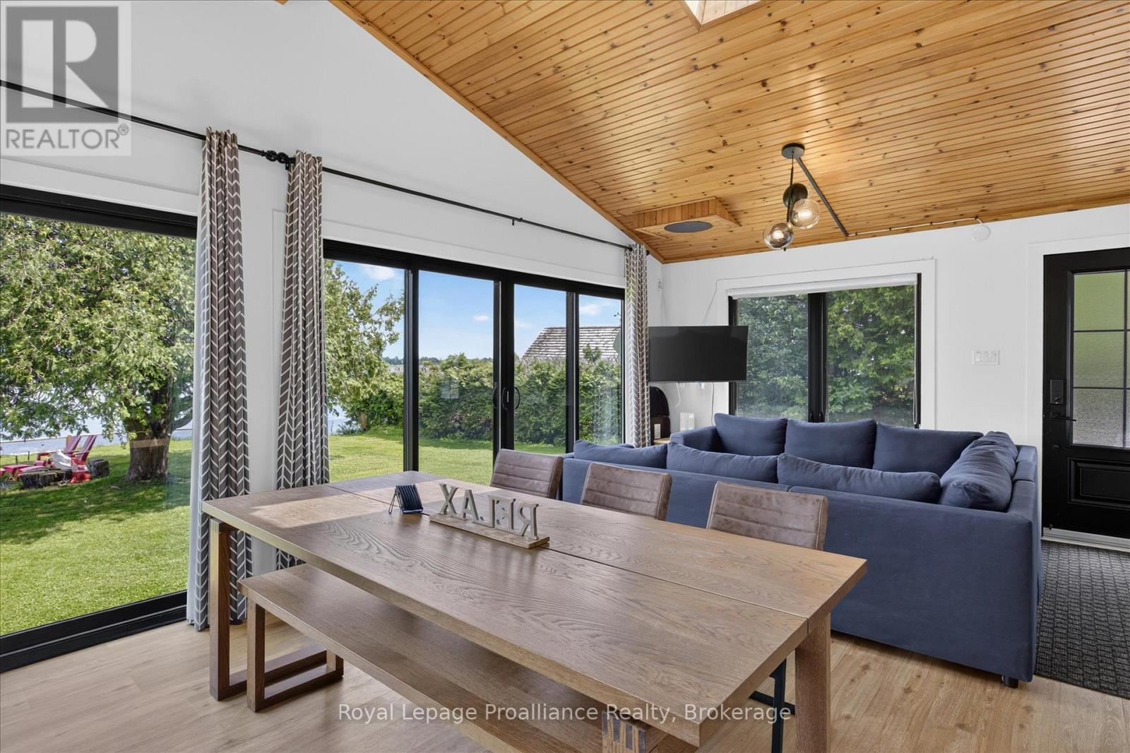 18 OSPREY ROAD - 12