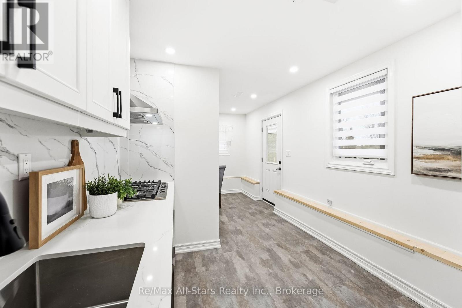 20915 BRUNON AVENUE - Image 30