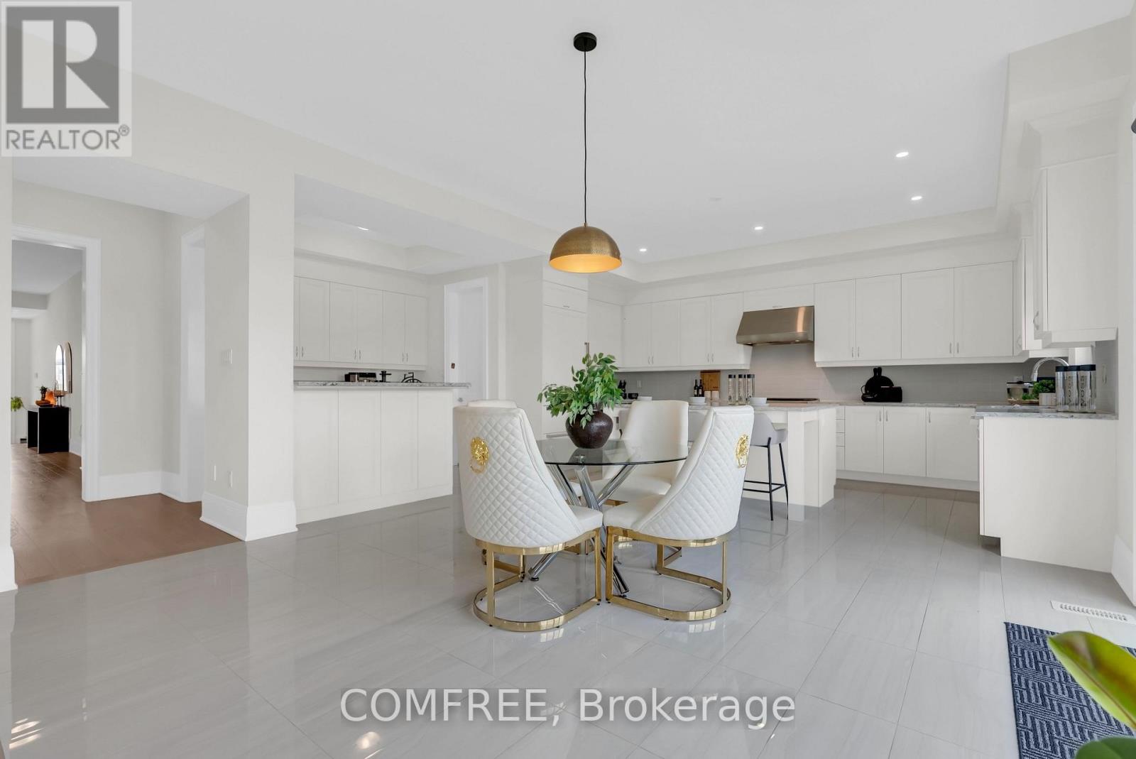35 OGILVIE STREET - 15