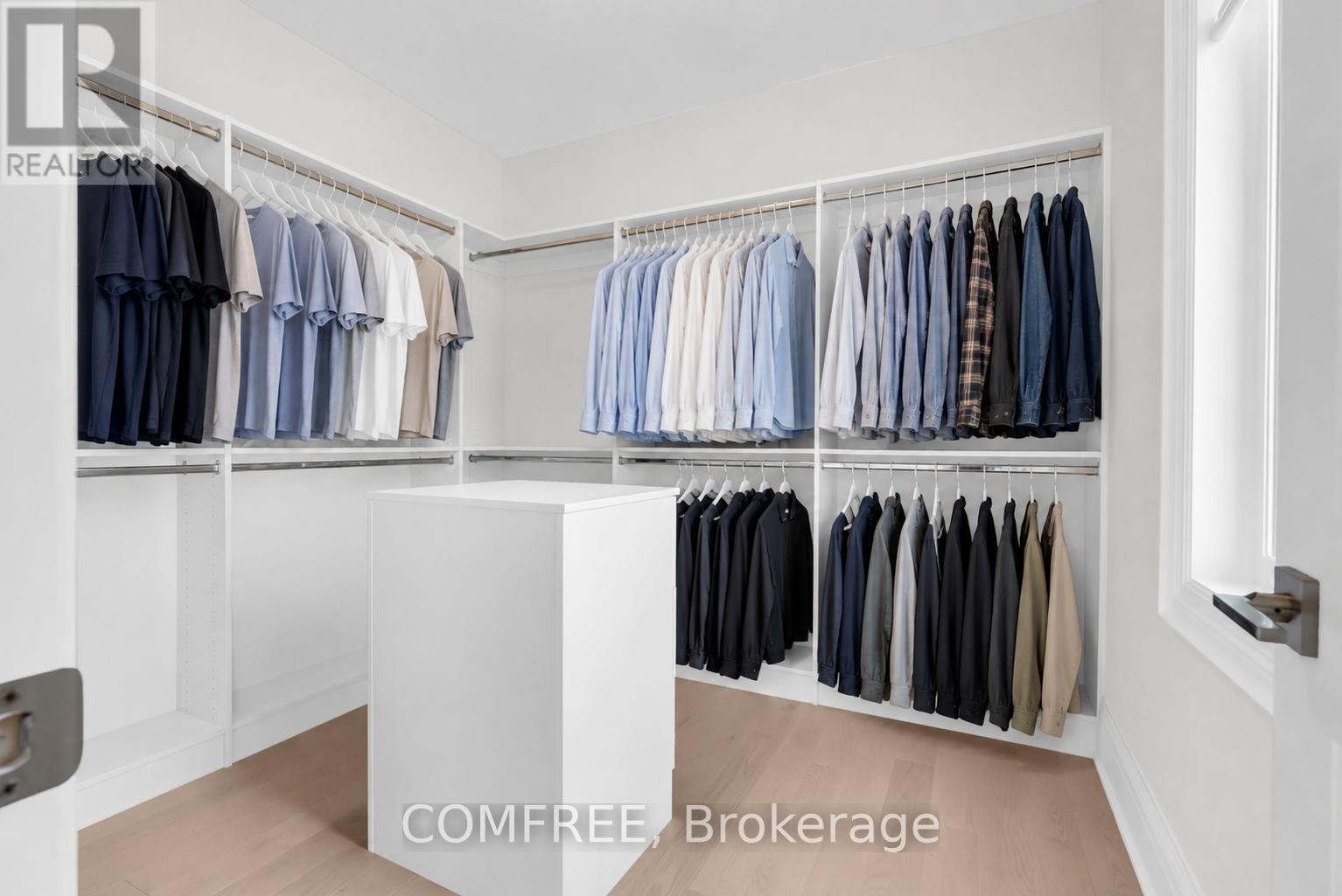 35 OGILVIE STREET - 29