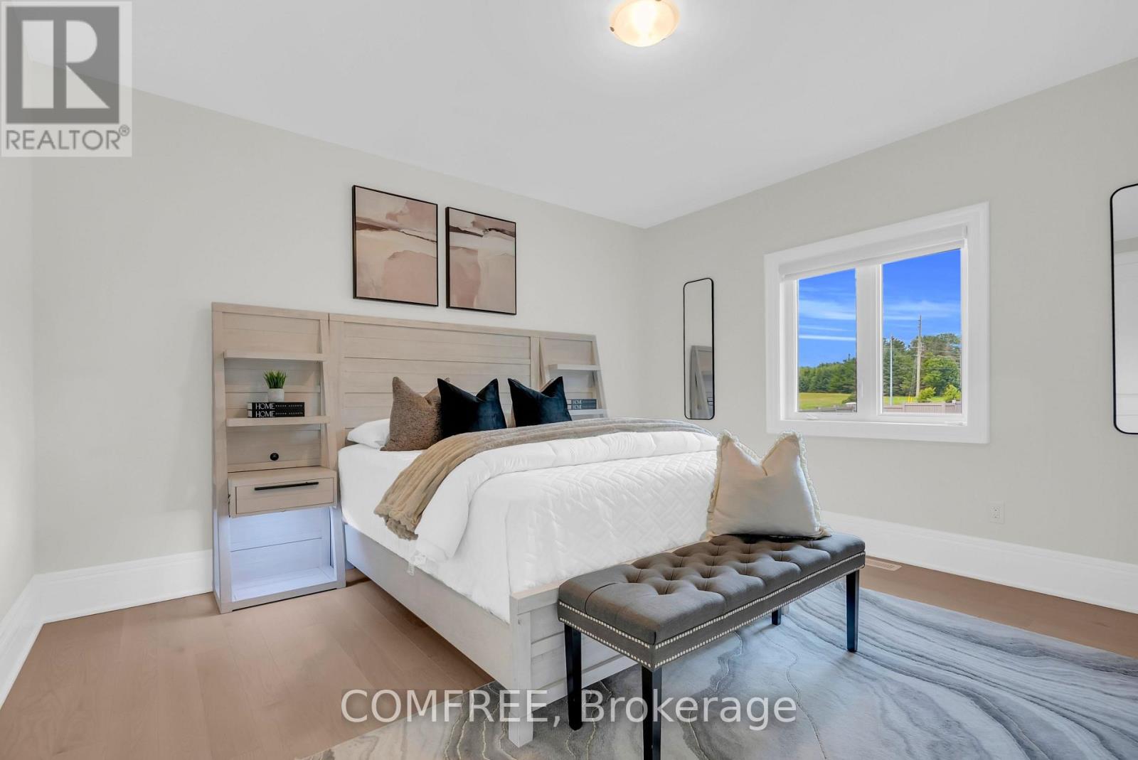 35 OGILVIE STREET - 38