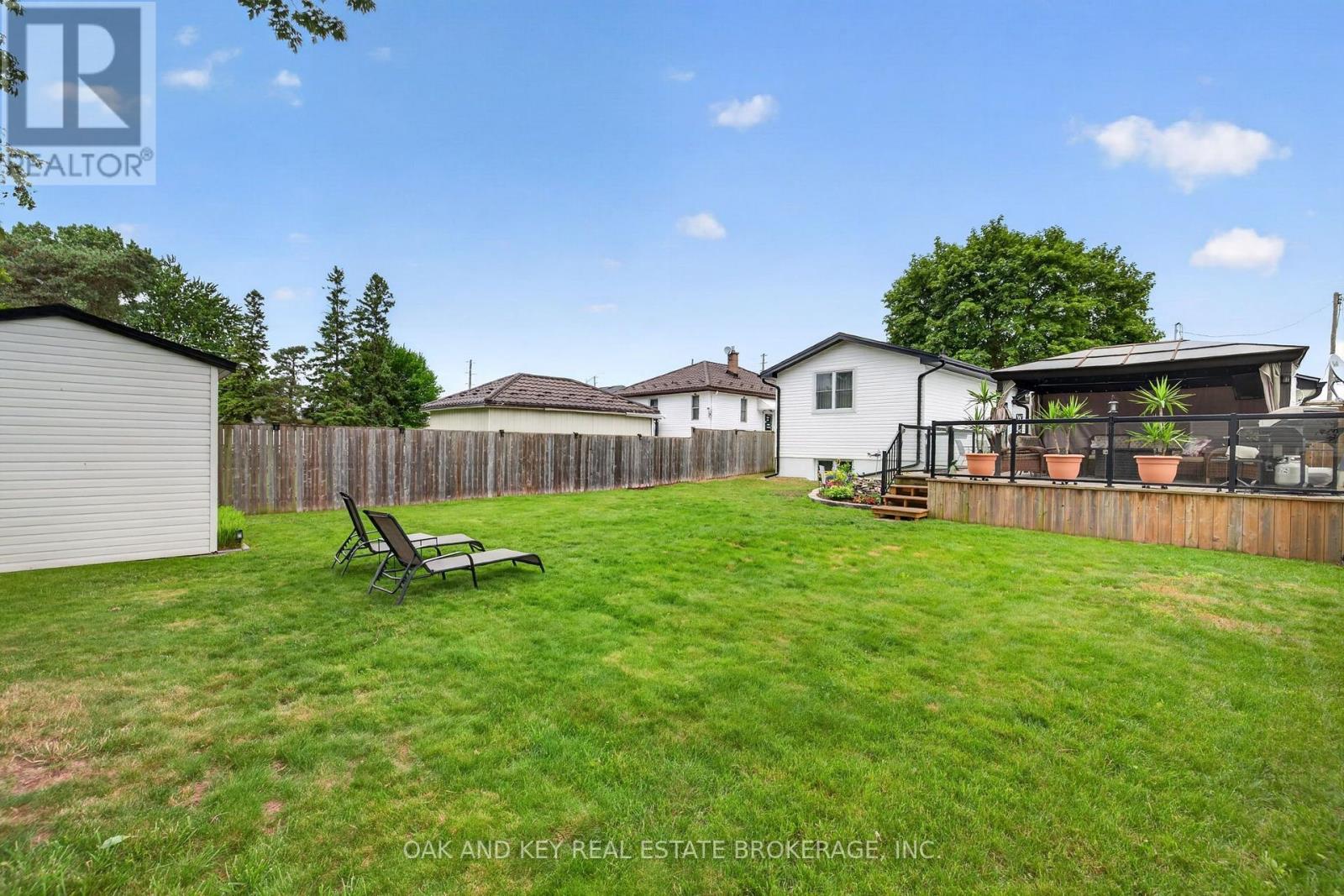 323 CLARKE ROAD - Image 34