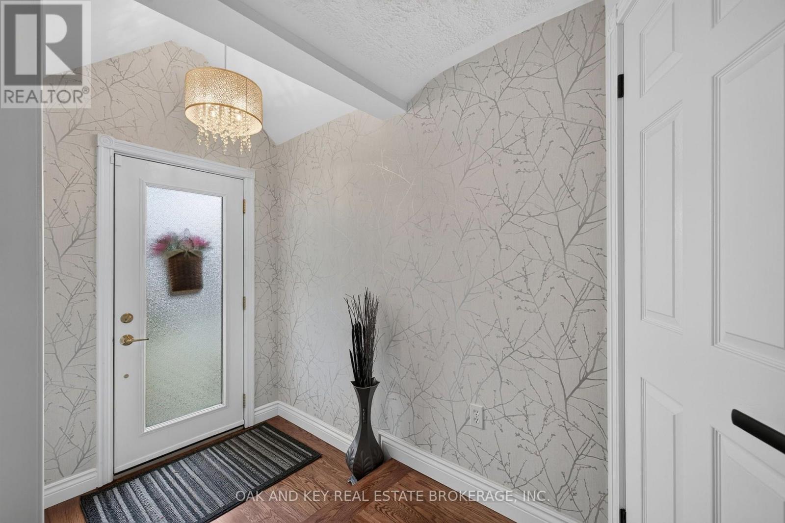 323 CLARKE ROAD - Image 4