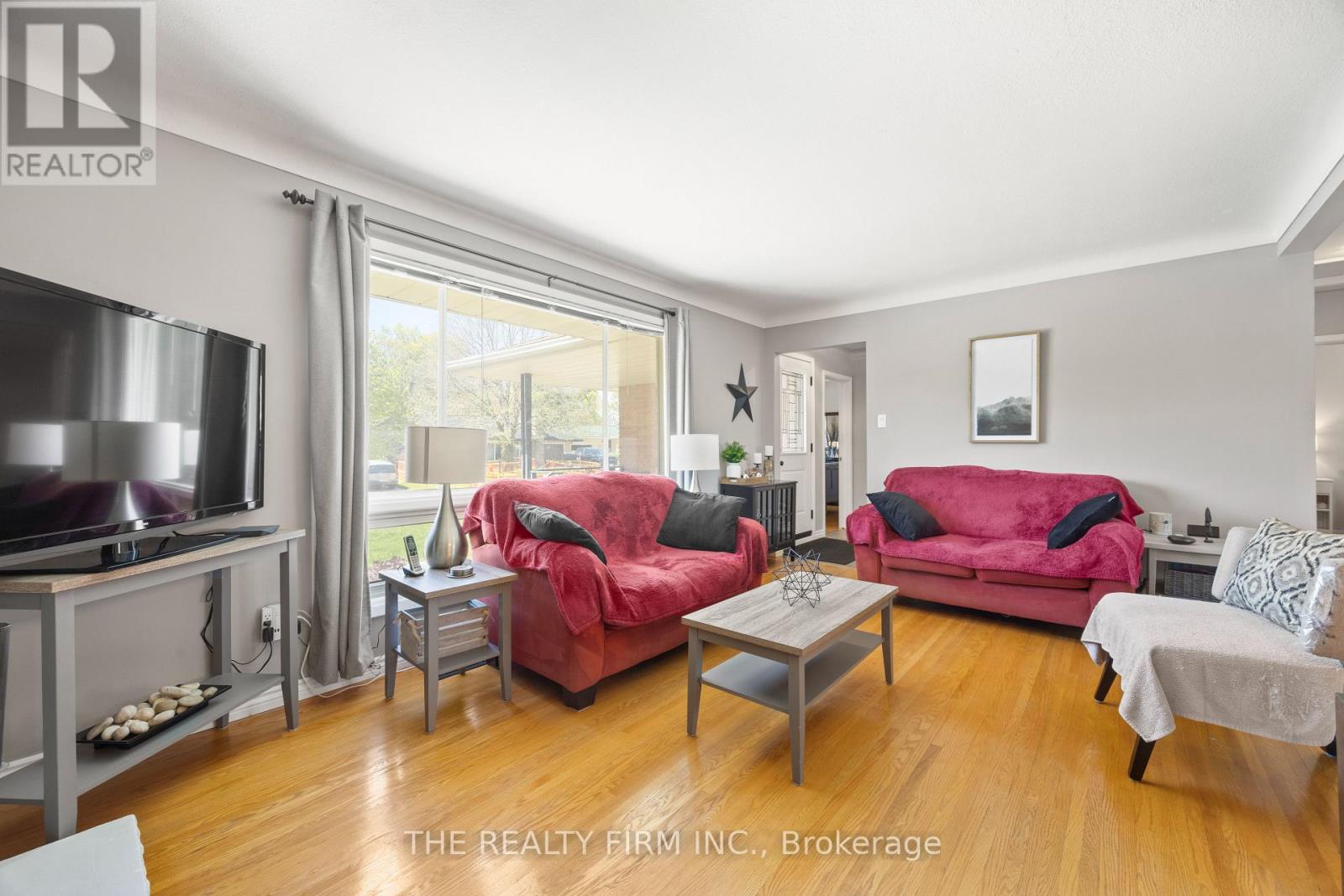 430 MAGNOLIA CRESCENT - 11