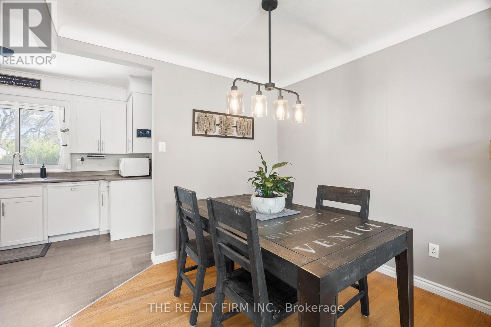 430 MAGNOLIA CRESCENT - 13