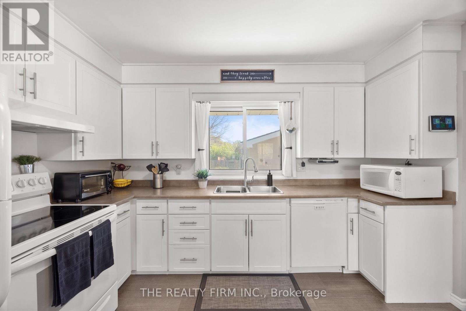 430 MAGNOLIA CRESCENT - 16