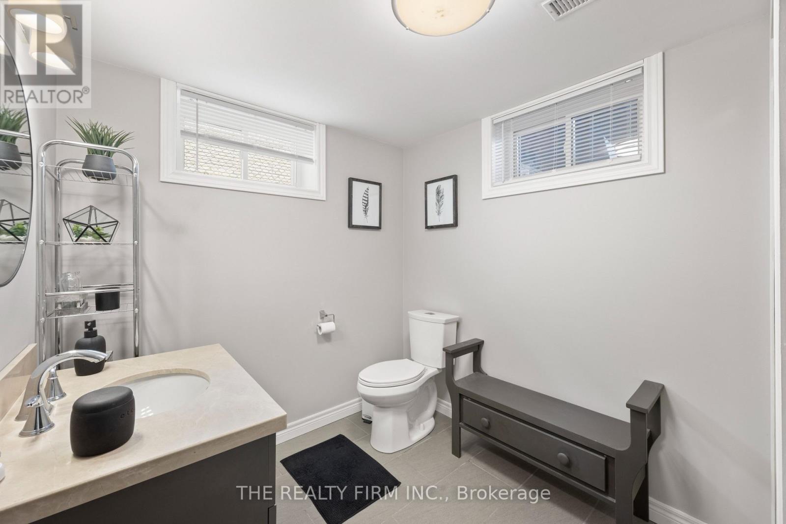 430 MAGNOLIA CRESCENT - 34