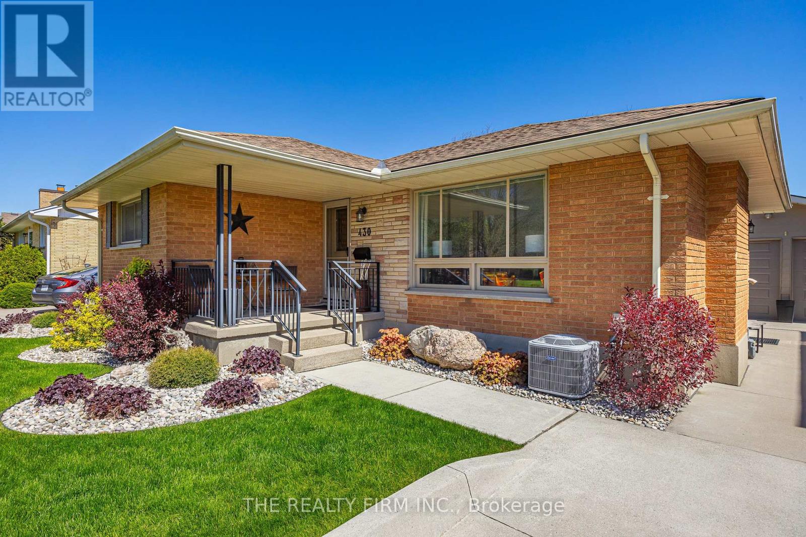 430 MAGNOLIA CRESCENT - 4