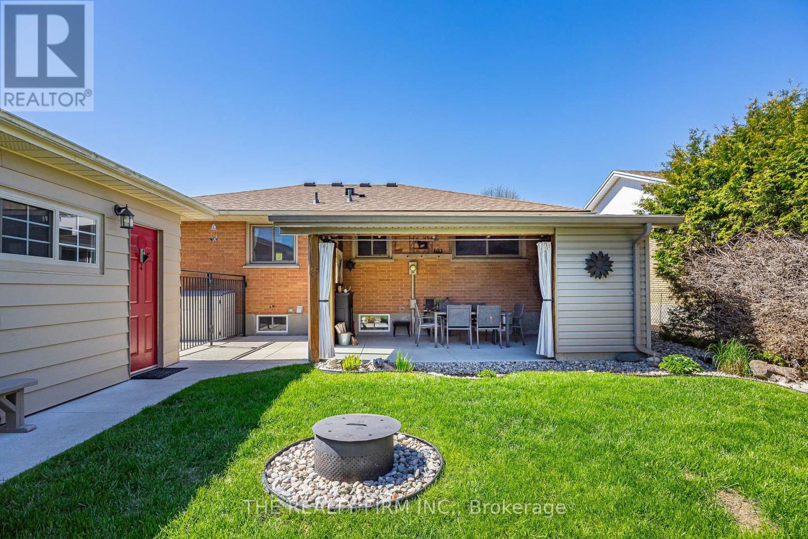 430 MAGNOLIA CRESCENT - 45