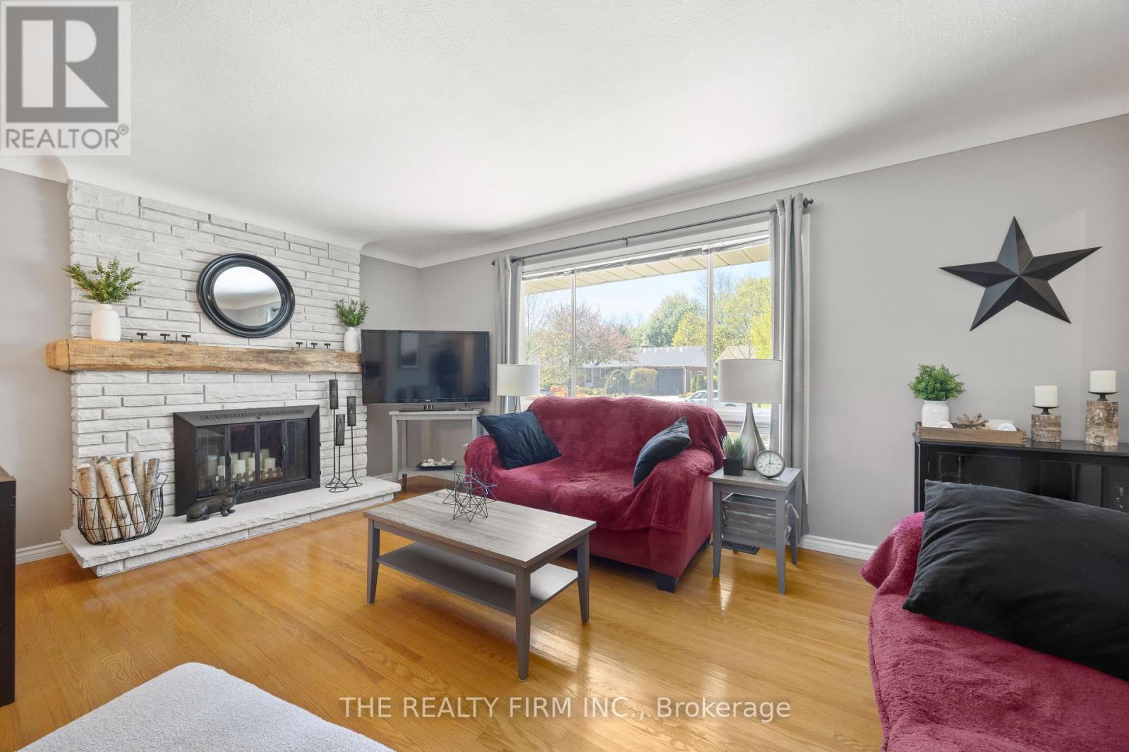 430 MAGNOLIA CRESCENT - 9