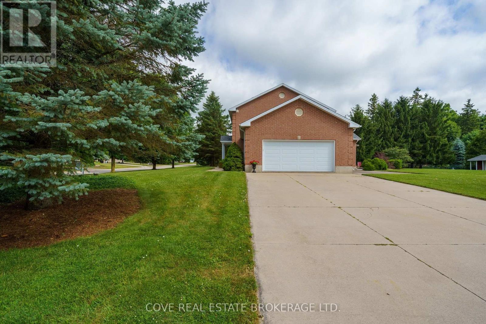 149 SALISBURY DRIVE - Image 4