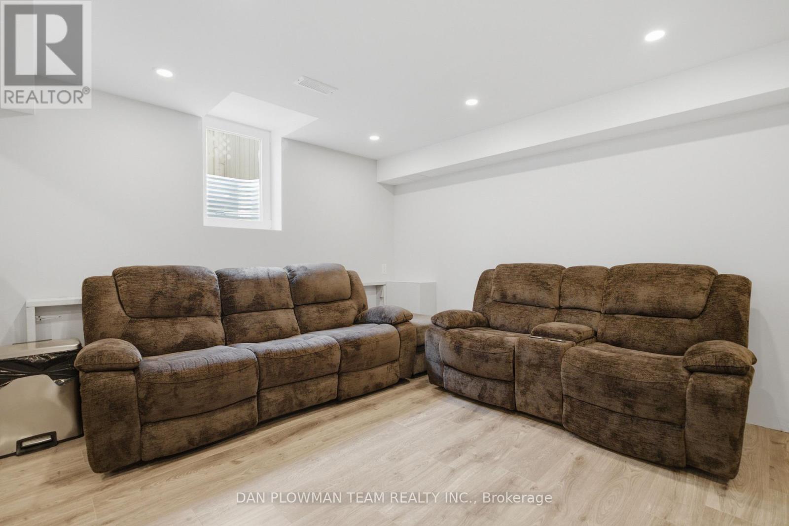 30 WELDON STREET - Image 35
