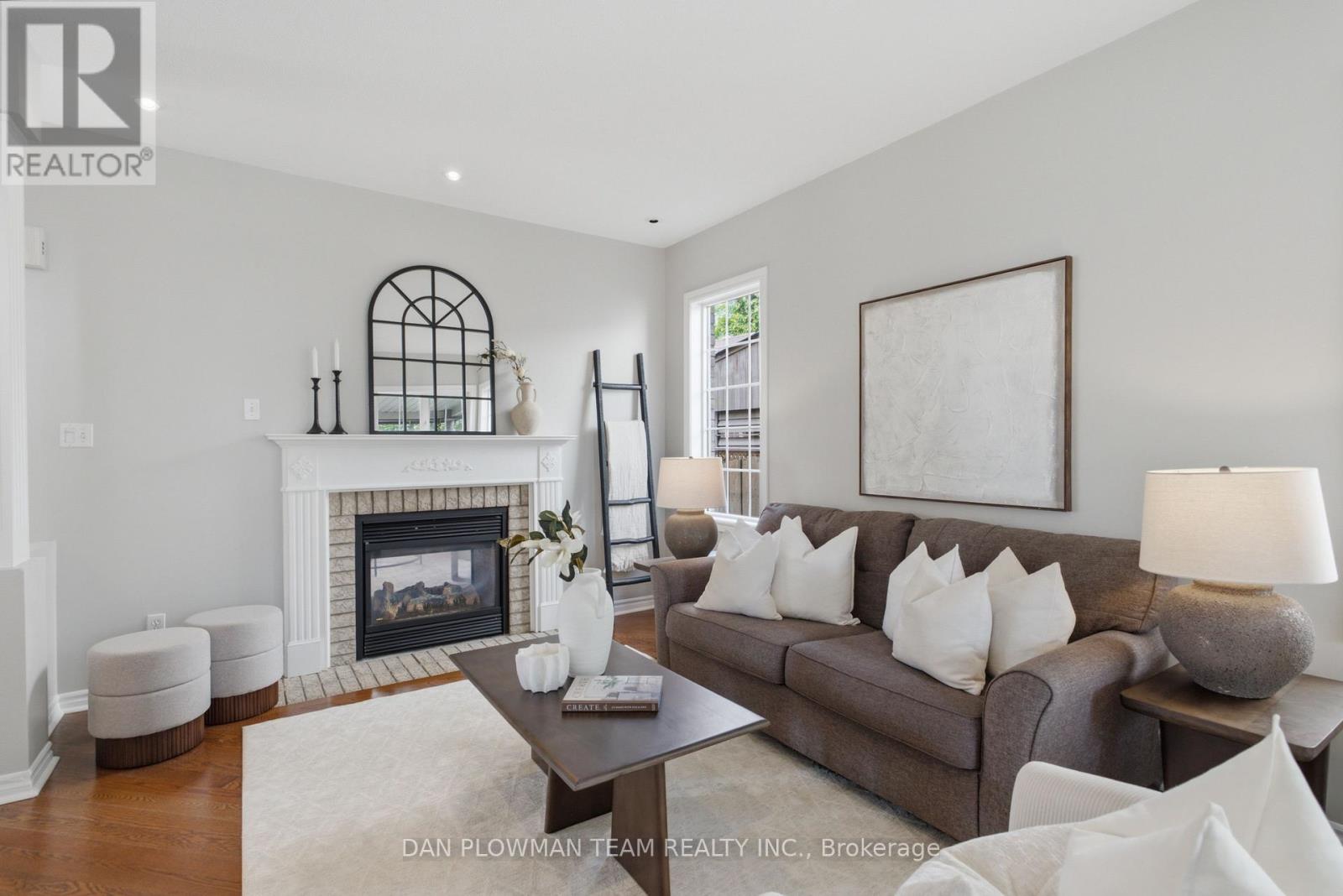 30 WELDON STREET - 4