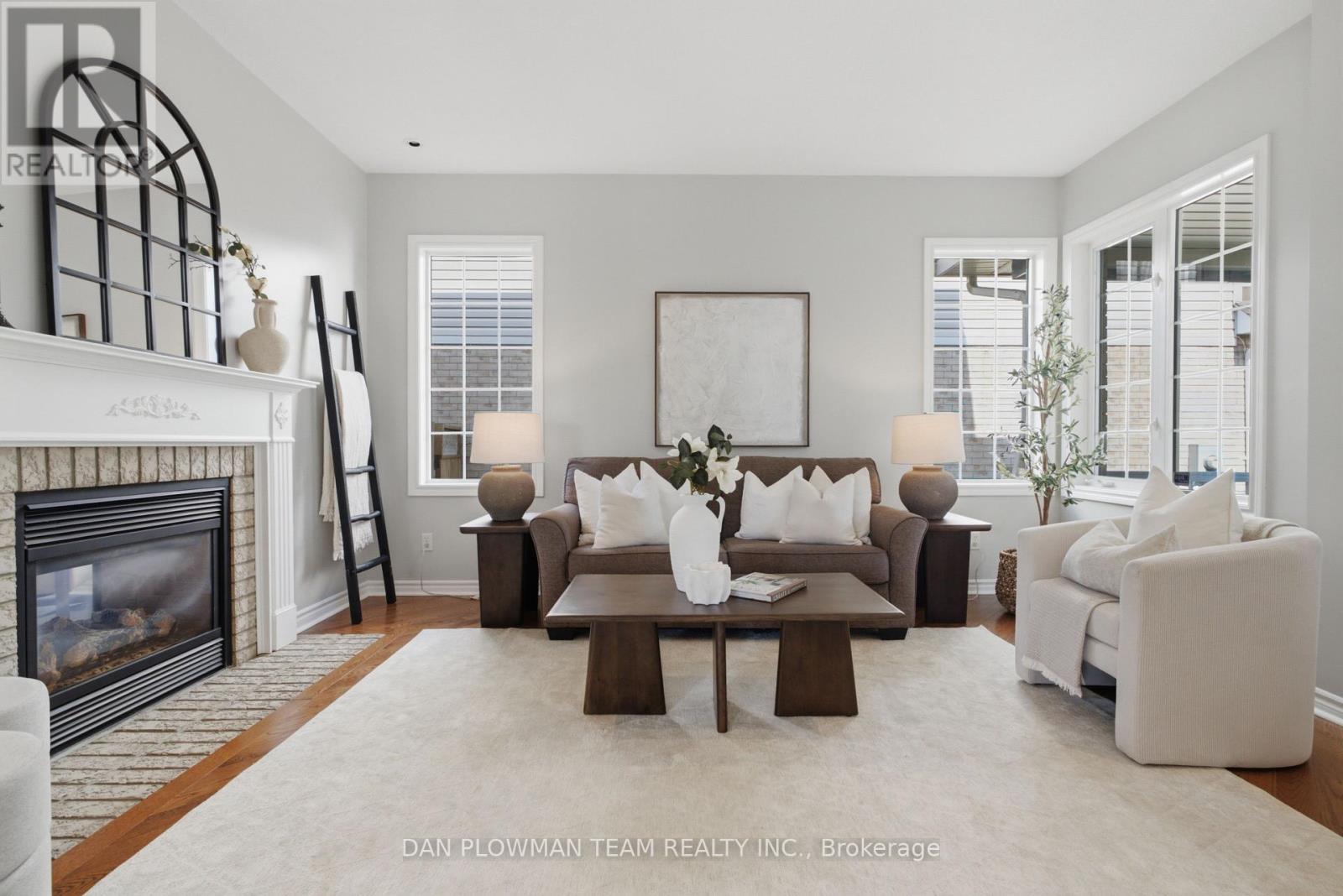 30 WELDON STREET - 5