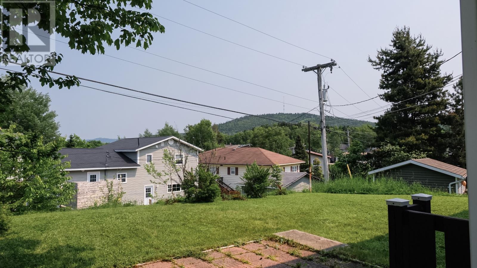 12 Valley View Drive - Image 33