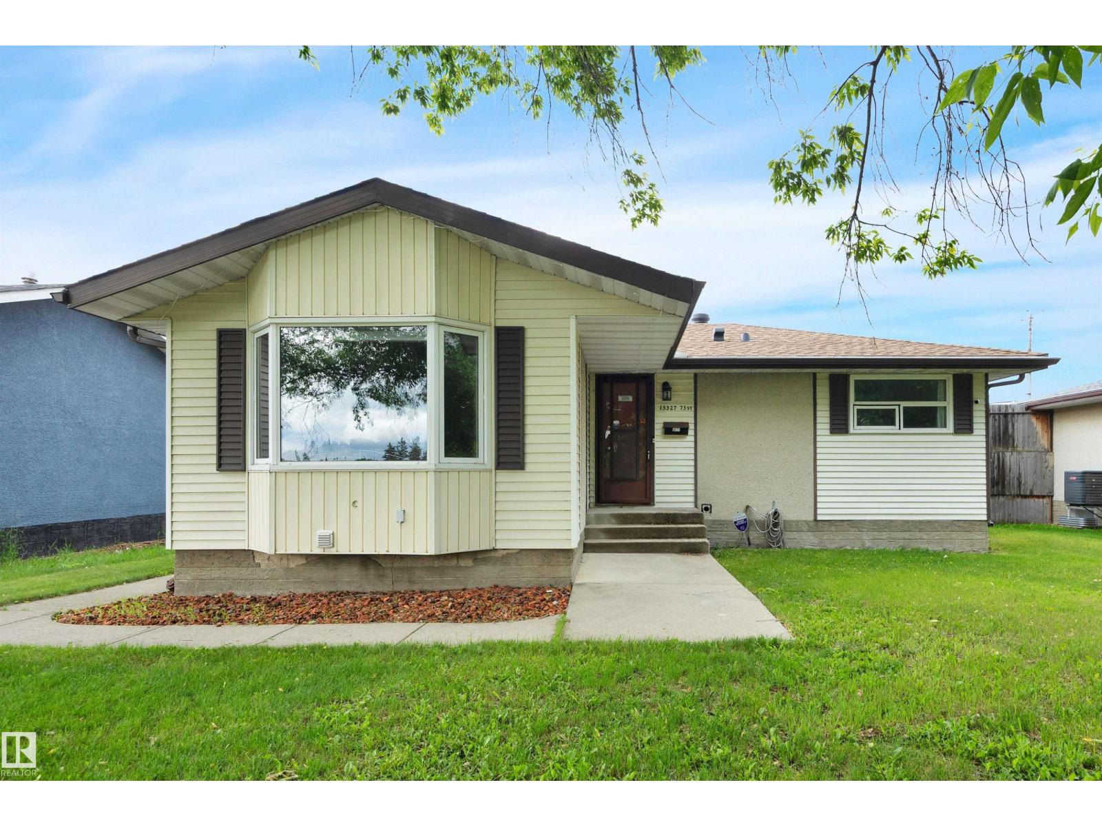 13327 73 ST NW - 1