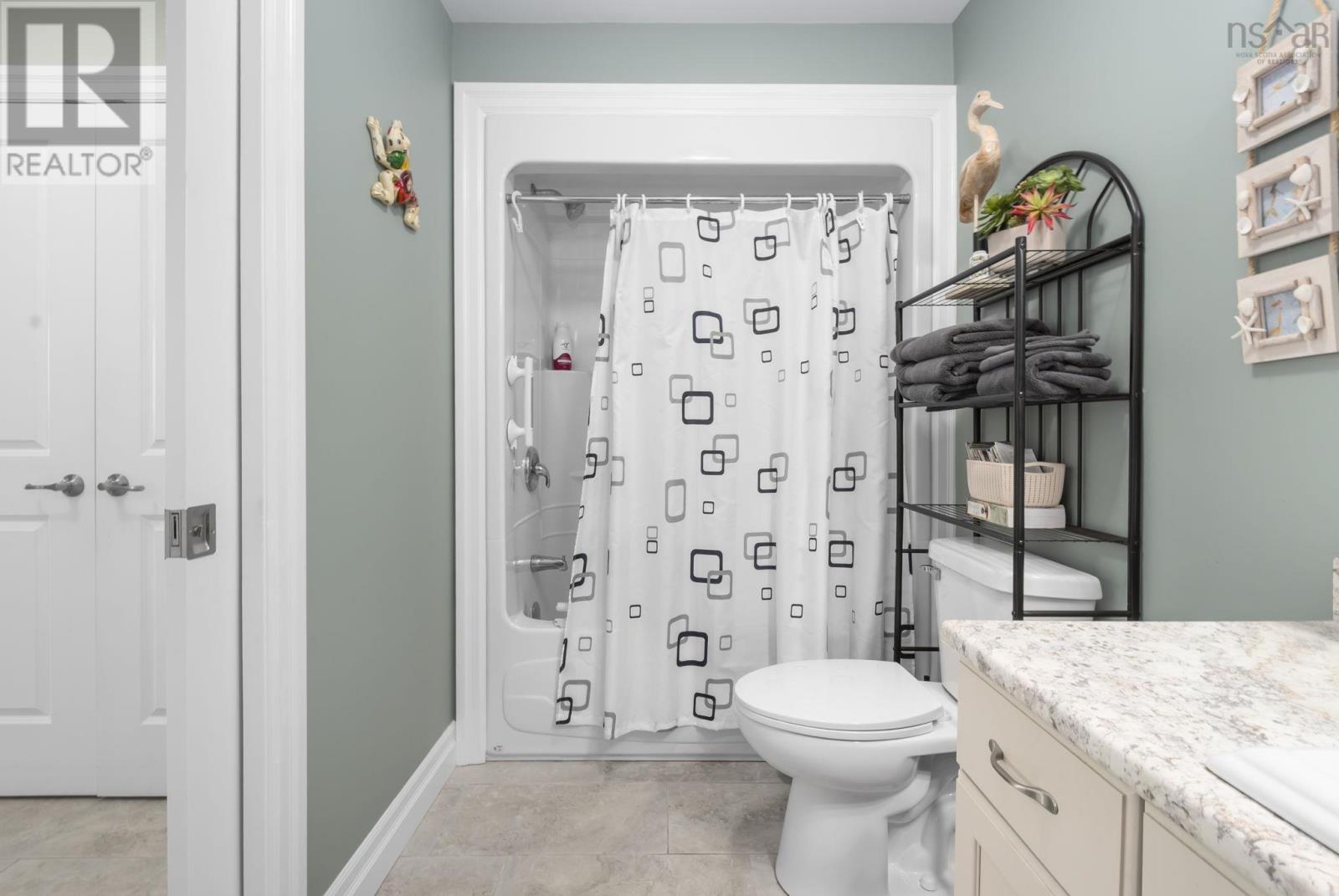 56 Edward Drive - 24