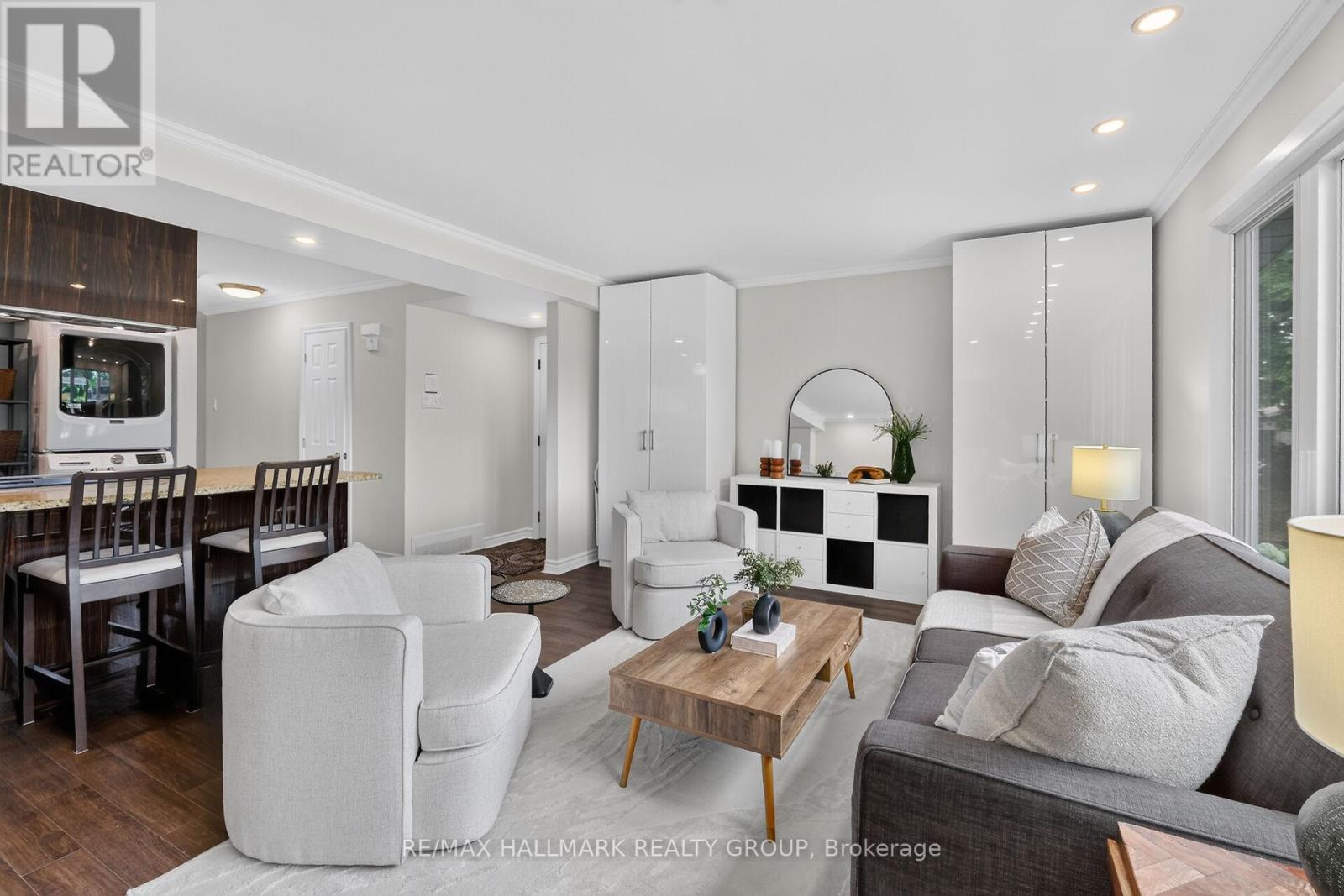2160 LAMBETH WALK, Ottawa. Luxury613. By Peter Sagos - Image 6