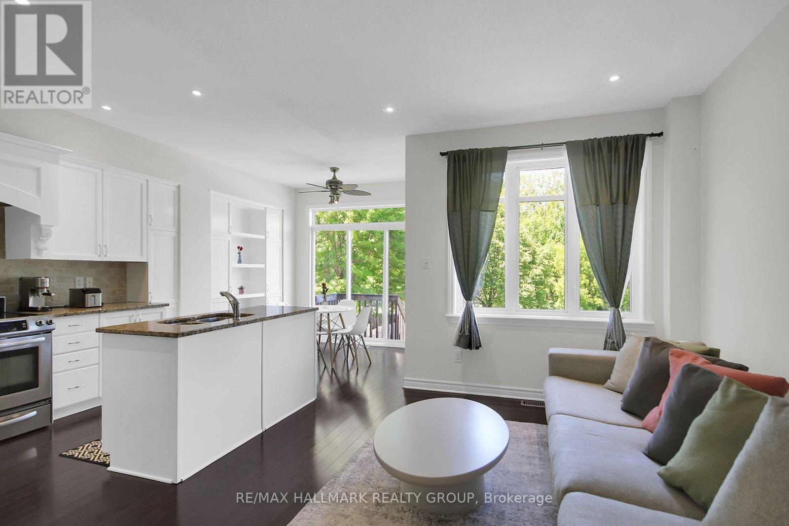450 SULTAN STREET - 13