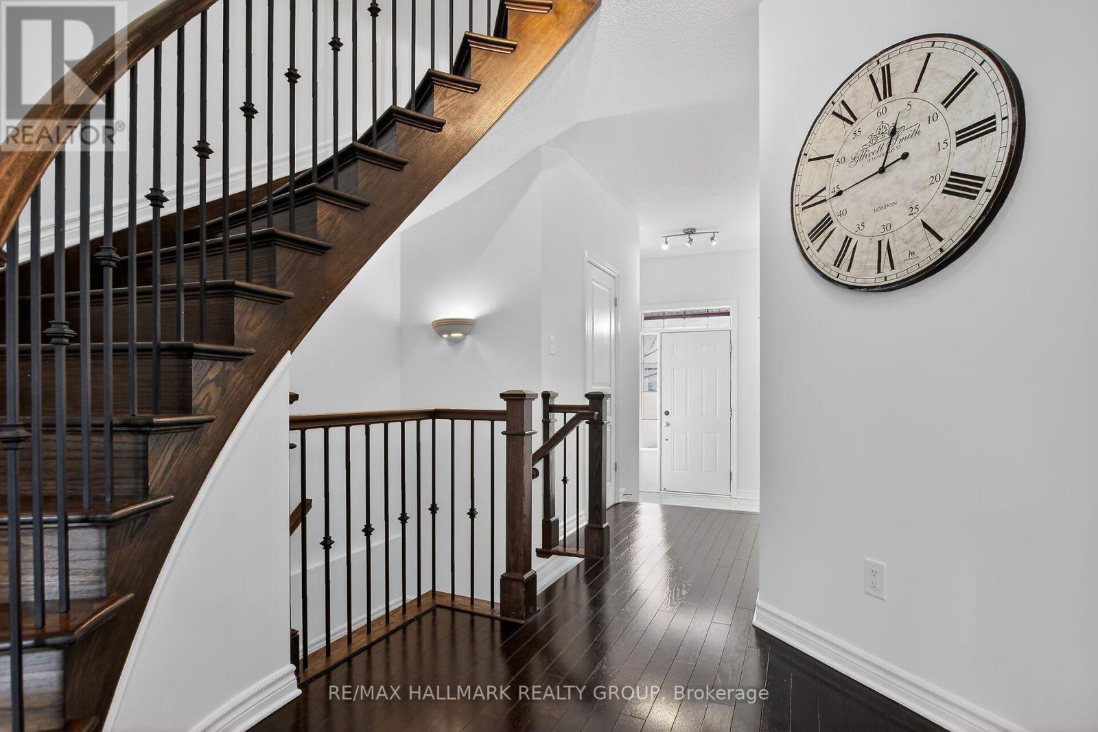 450 SULTAN STREET - 9