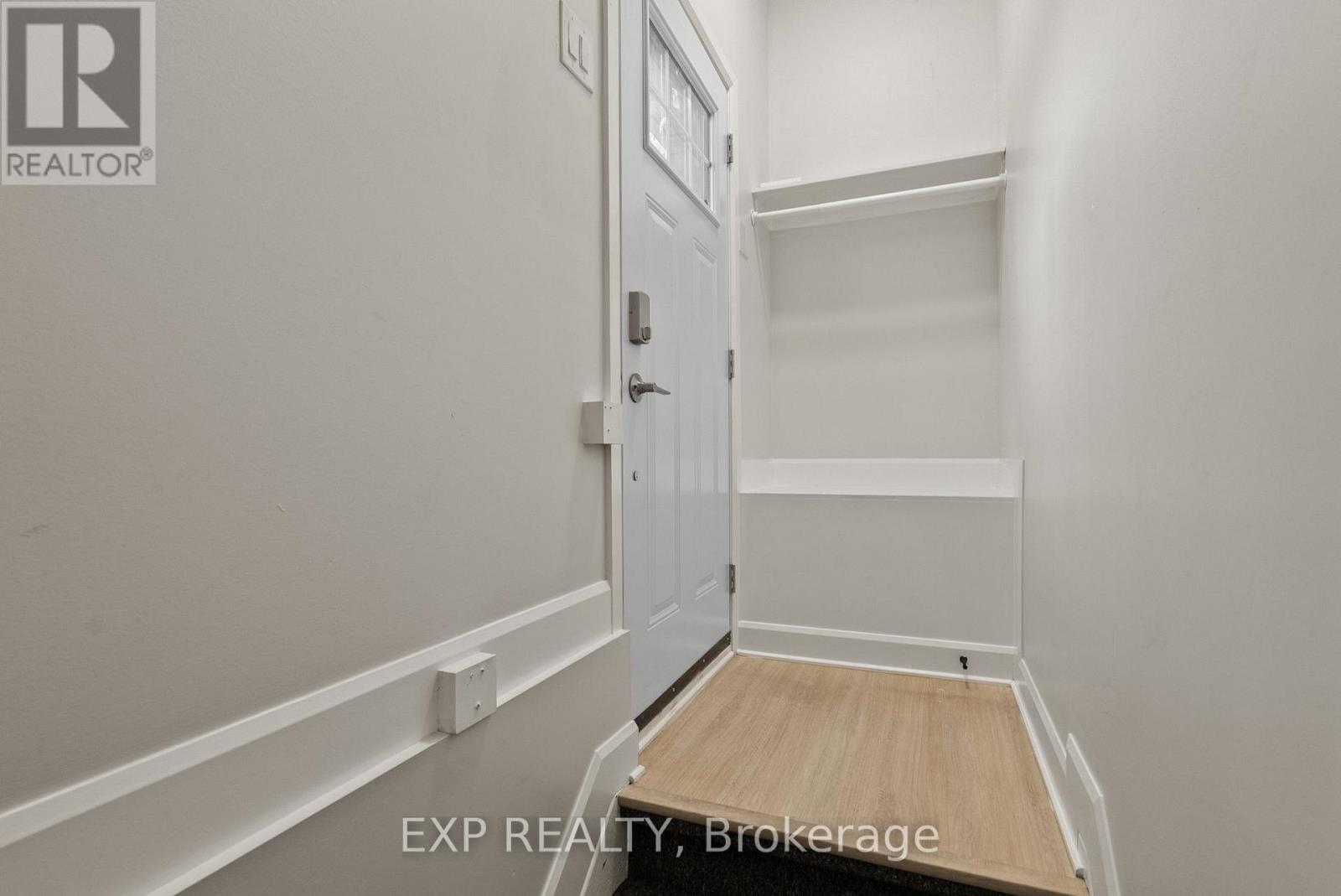 2393 SHELDON AVENUE, Ottawa. Luxury613. By Peter Sagos - Image 30