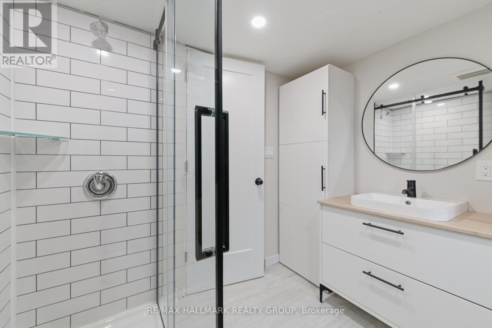 1114 BAYVIEW DRIVE - 14