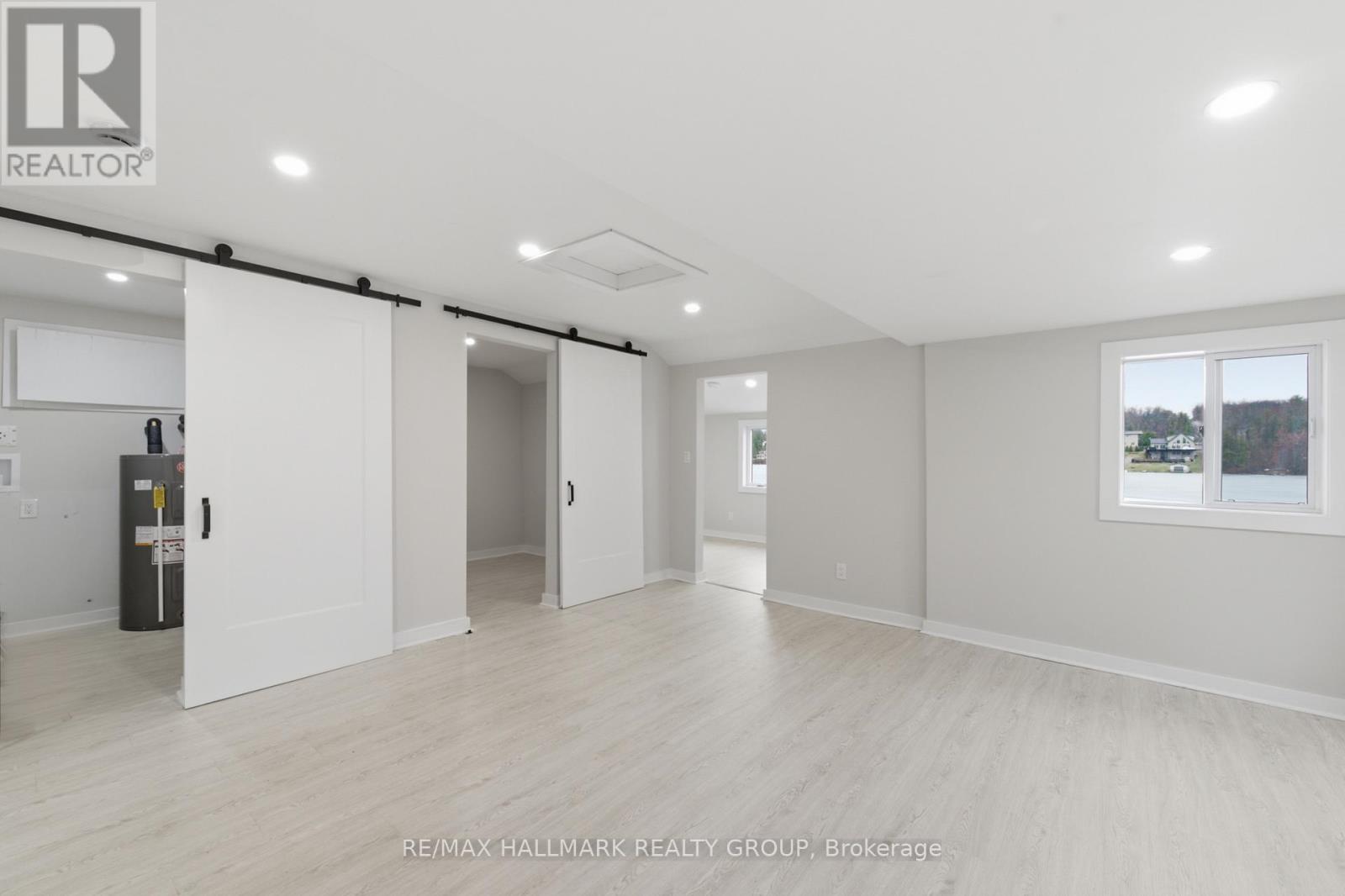 1114 BAYVIEW DRIVE - 17