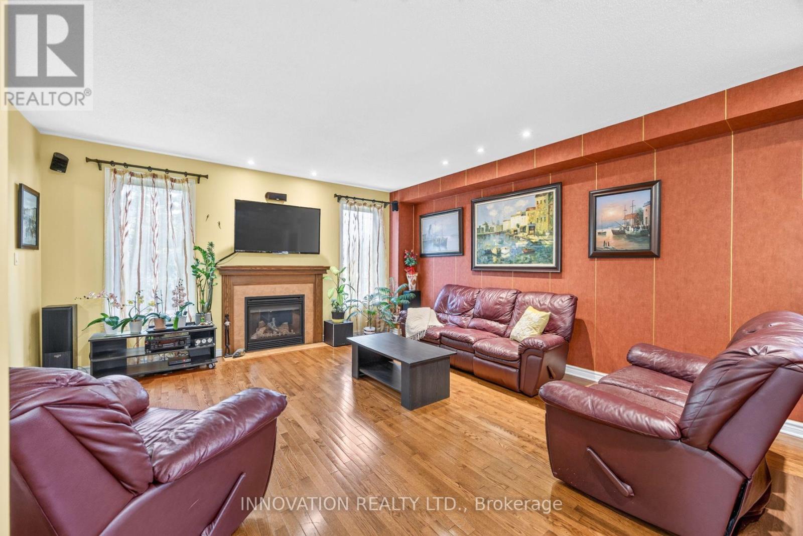 160 HILLMAN MARSH WAY, Ottawa. Luxury613. By Peter Sagos - Image 15