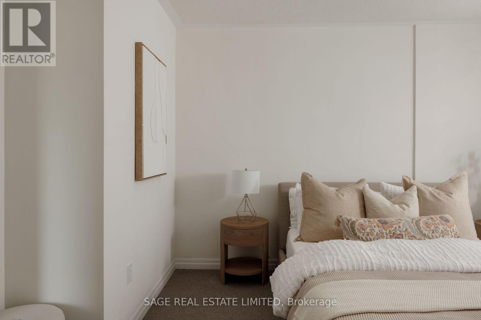 199 TANGO CRESCENT - 34