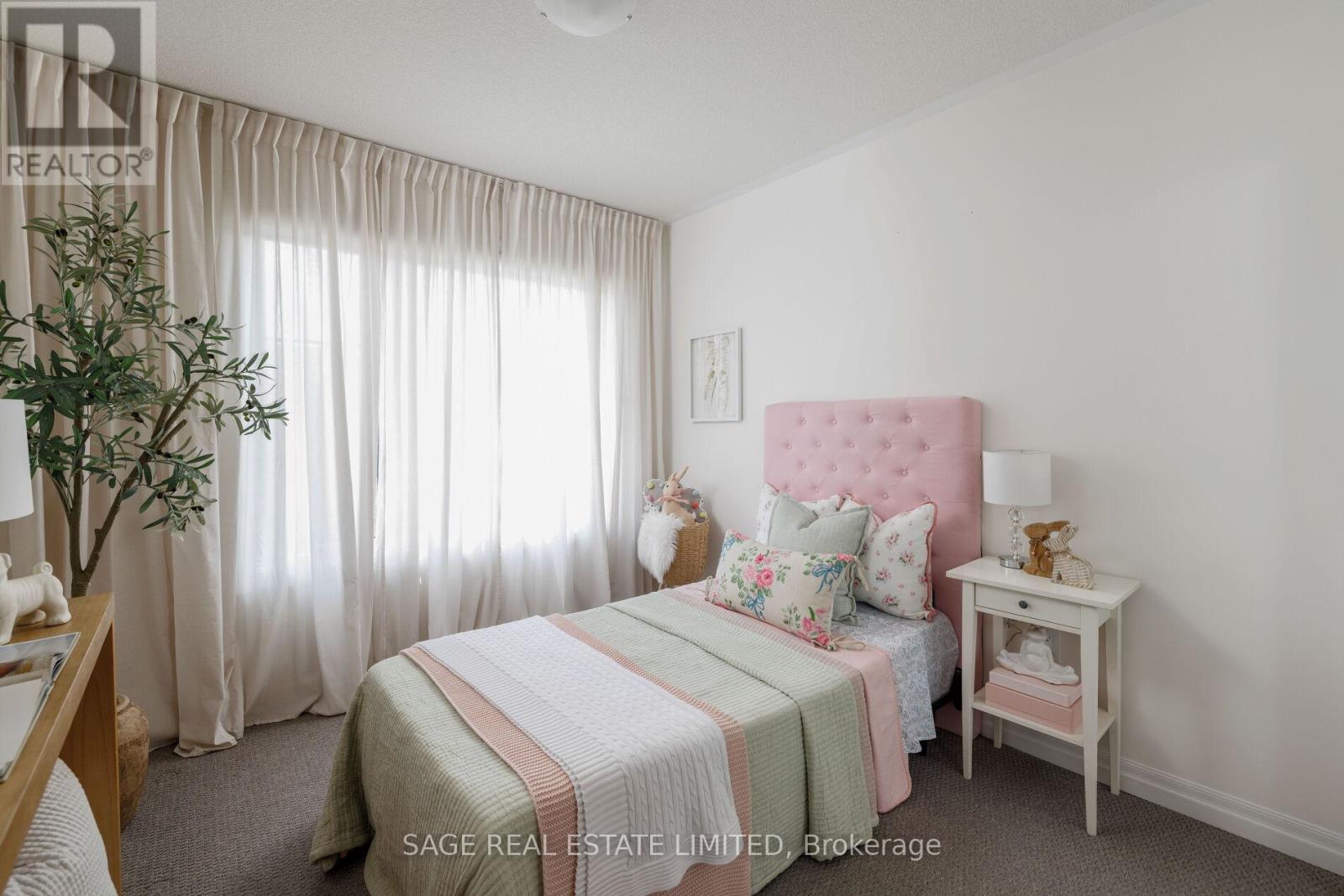 199 TANGO CRESCENT - 38